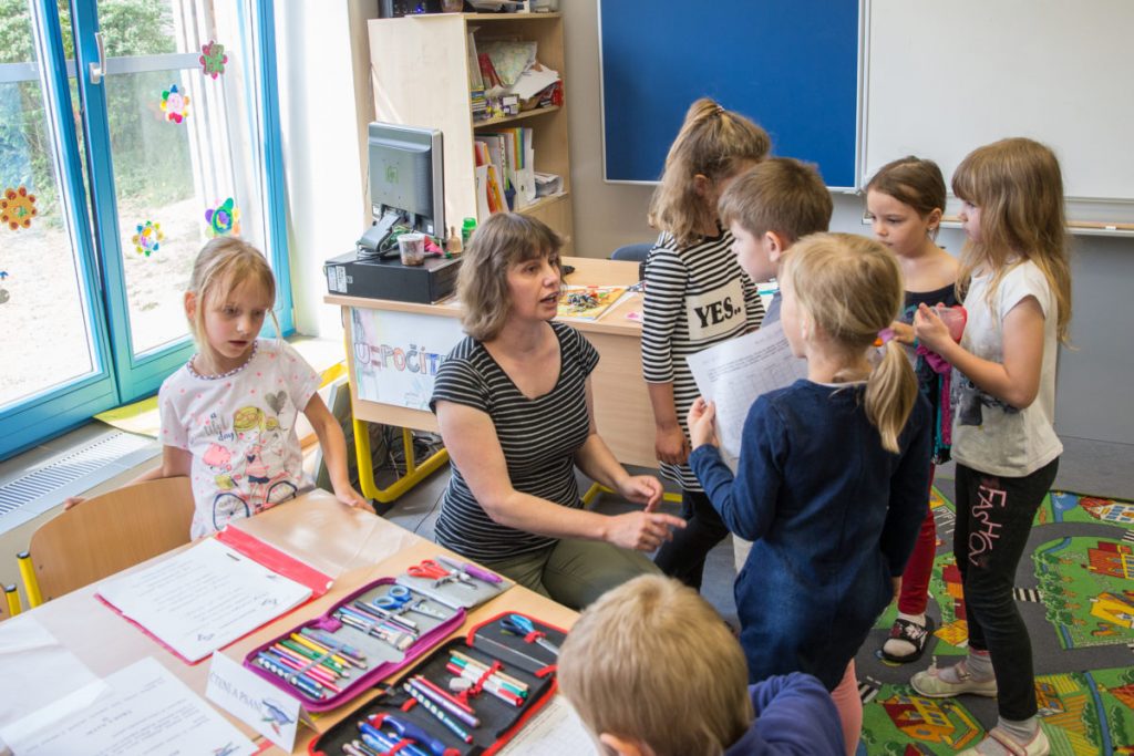 Učítelka Kateřina Vrtišková